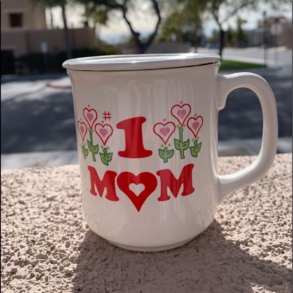 I Love Mom Coffee Tea Cocoa Mug With Lots Of Love  Lid Red White Hearts Ceramic